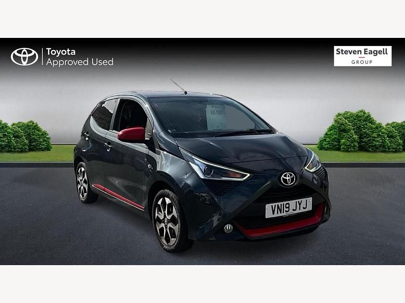 Grey Used 2019 Toyota Aygo Trend Hatchback | £7,997 (Fair price) - Image 1/3