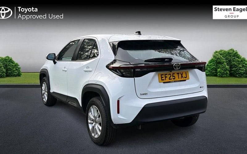 Used Toyota Yaris Hybrid 116 HP (85 kW) 2026 Estate