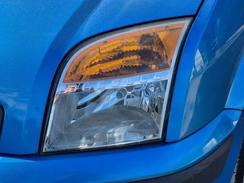 Used Ford Fusion Style 80 HP (58 kW) 2009 Blue Hatchback