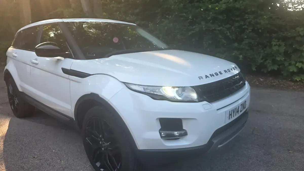 Used Land Rover Range Rover evoque Pure 190 HP (139 kW) 2014 White SUV