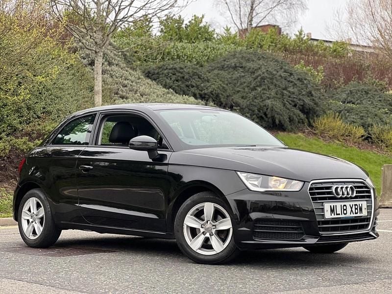 Begagnad Audi A1 Design 95 HK (69 kW) 2017 Svart Halvkombi