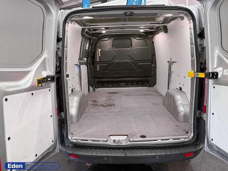 Used Ford Transit Custom Trend 104 HP (76 kW) 2018 Silver Van
