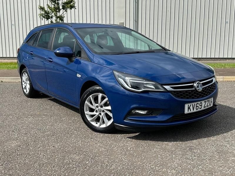 Used Vauxhall Astra 110 HP (80 kW) 2019 Blue Estate