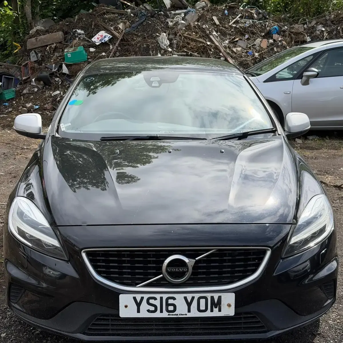 Usado Volvo V40 R-Design 2016 Preto Citadino