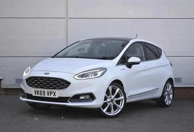 Used Ford Fiesta Vignale 100 HP (73 kW) 2019 White Hatchback