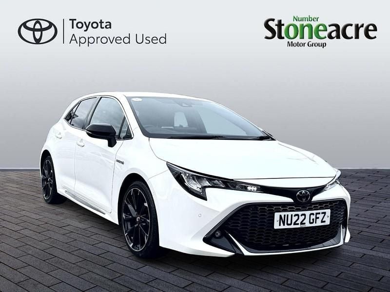 White Used 2022 Toyota Corolla Sport Hatchback | £17,450 - Image 1/4