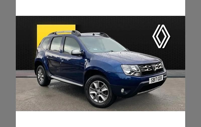 Blue Used 2017 Dacia Duster Lauréate SUV | £7,128 (Good price) - Image 1/4
