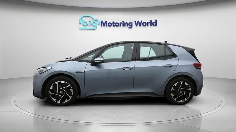 Used VW ID.3 Pure 110 kW (150 HP) 2021 Blue Hatchback