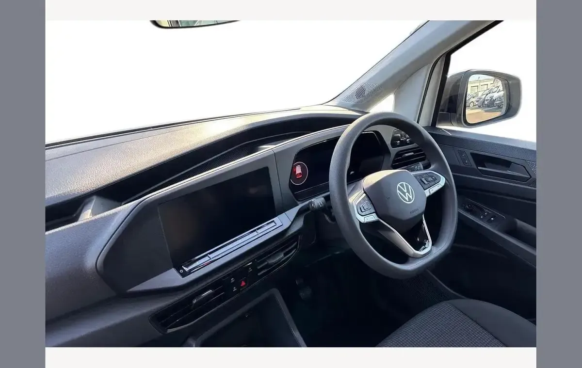 New VW Caddy Business 101 HP (74 kW) 2026 White MPV