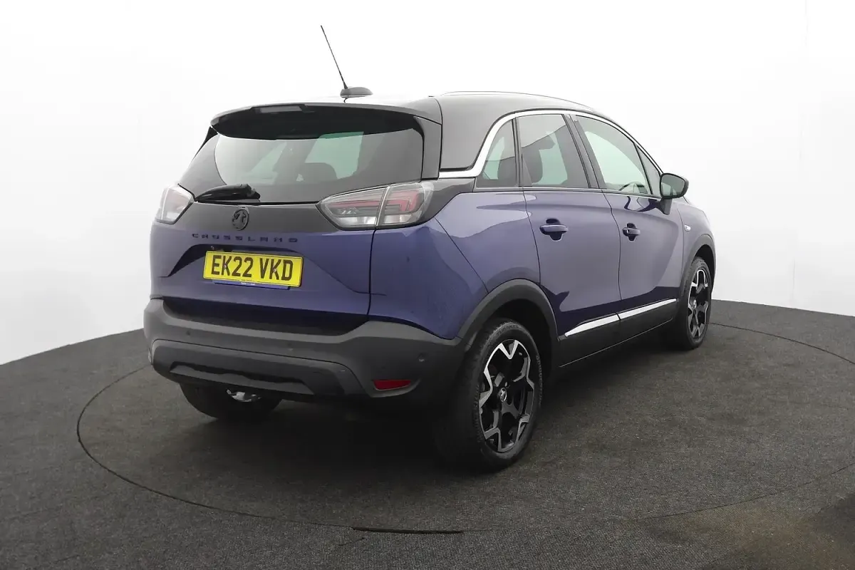 Used Vauxhall Crossland Ultimate 130 HP (95 kW) 2022 Blue SUV
