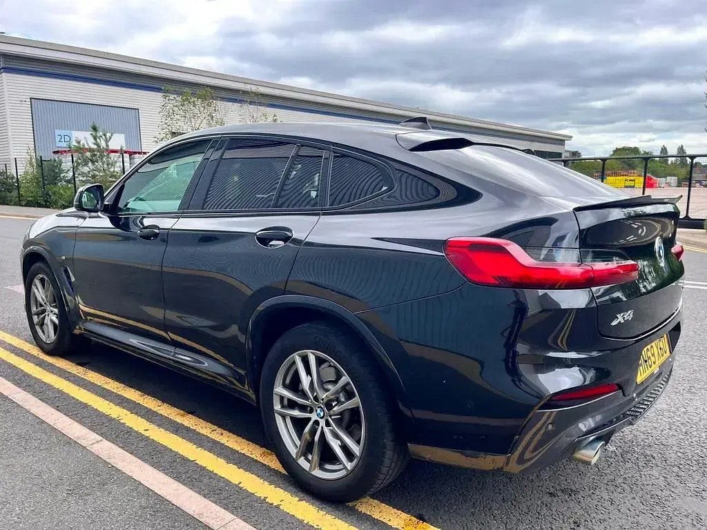 Used BMW X4 M Sport 190 HP (139 kW) 2019 Black SUV