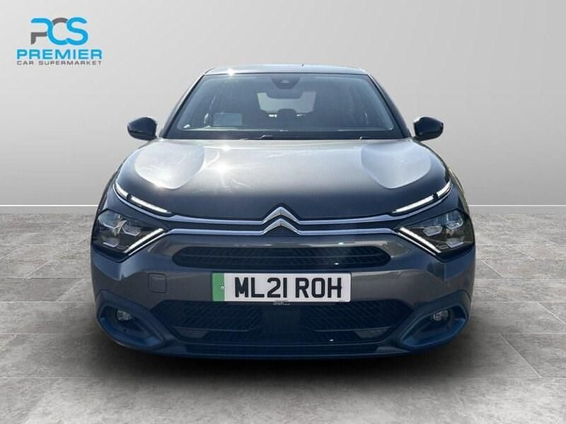 Begagnad Citroën e-C4 100 kW (136 HK) 2021 Grå Halvkombi