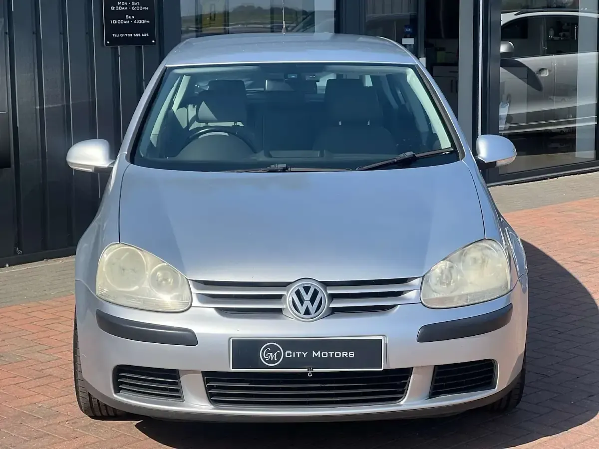 Used VW Golf IV SE 2005 Silver Hatchback