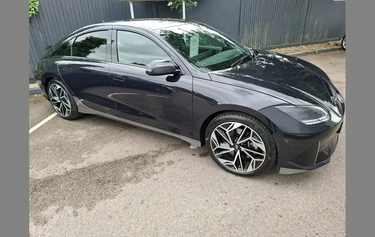 Used Hyundai Ioniq 6 Premium 167 kW (228 HP) 2026 Blue Sedan