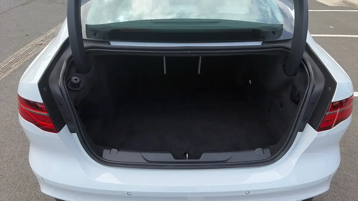 Used Jaguar XE S 204 HP (150 kW) 2023 White Sedan