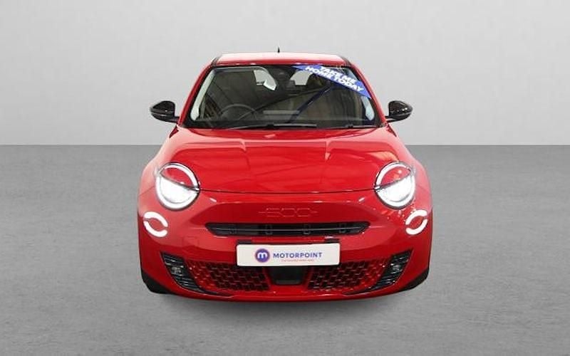 Used Fiat 600E Red 114 kW (156 HP) 2024 Hatchback