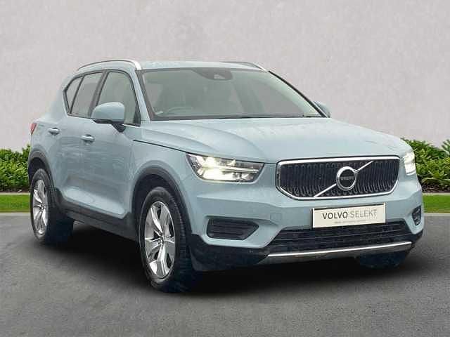 Blue Used 2018 Volvo XC40 Momentum SUV | £18,399 (Fair price) - Image 1/4