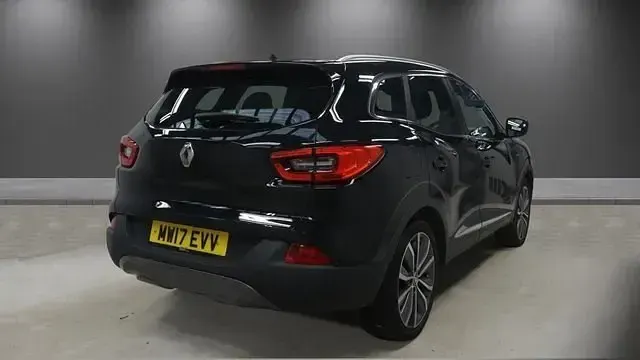 Usado Renault Kadjar Signature S 130 HP (95 kW) 2017 Preto SUV