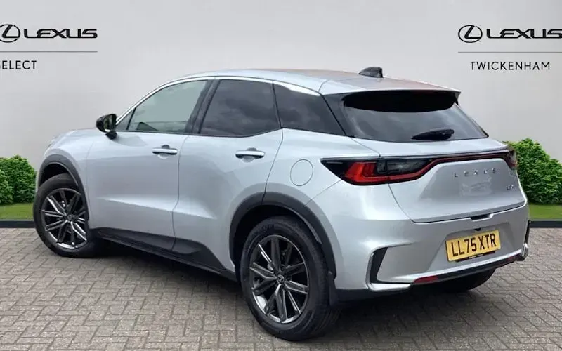 Used Lexus LBX 136 HP (100 kW) 2026 SUV