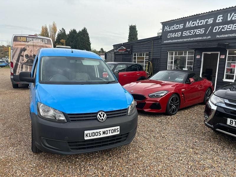 Blue Used 2011 VW Caddy MPV | £2,650 (Good price) - Image 1/4