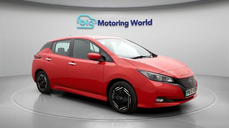 Used Nissan Leaf Acenta 108 kW (148 HP) 2022 Red Hatchback