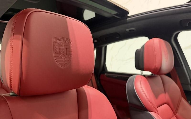 Usado Porsche Macan Turbo 441 HP (324 kW) 2020 SUV