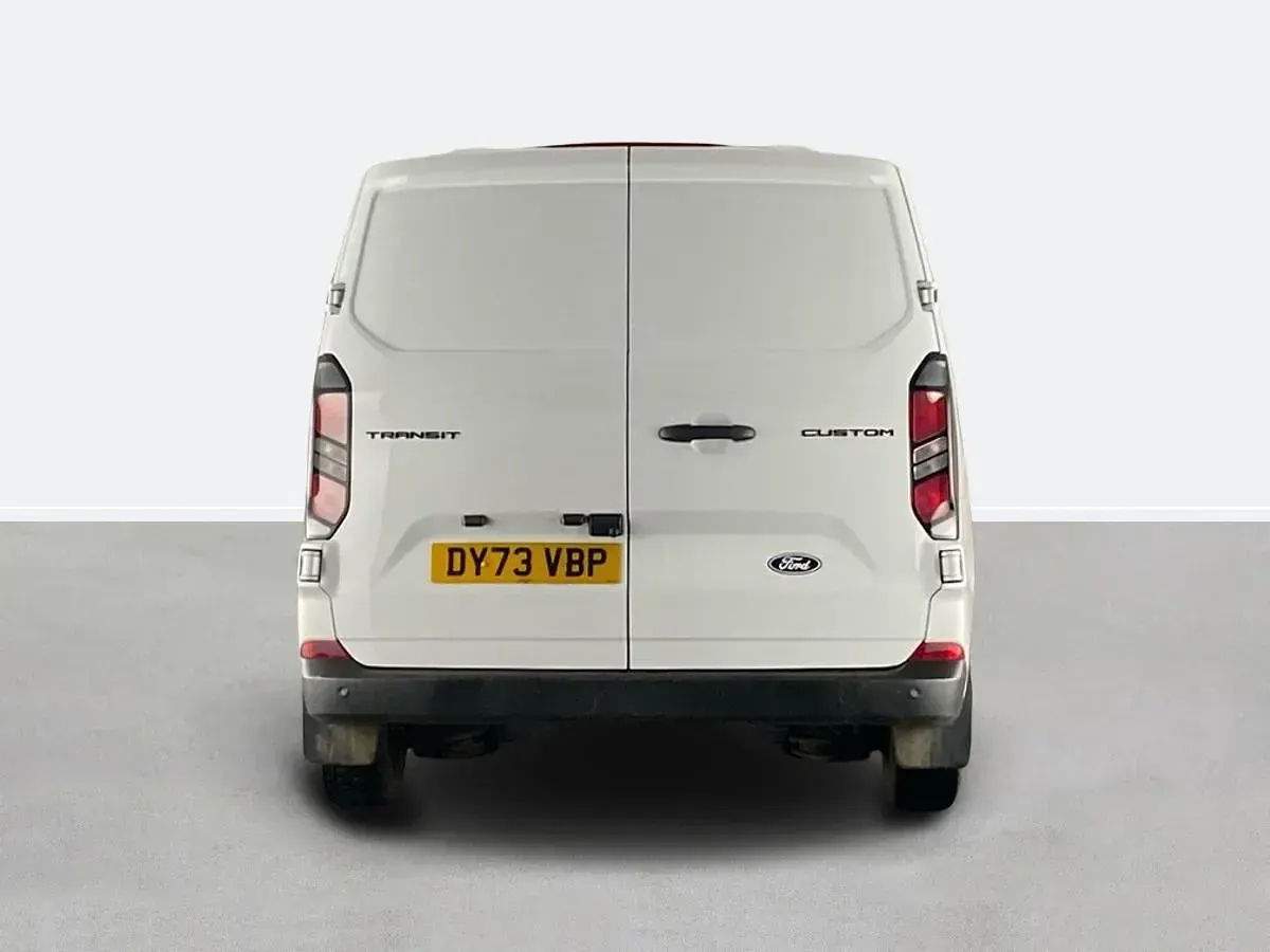 Begagnad Ford Transit Custom Trend 136 HK (100 kW) 2024 Vit Van