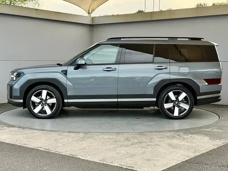 Used Hyundai Santa Fe Premium 249 HP (183 kW) 2025 Blue SUV