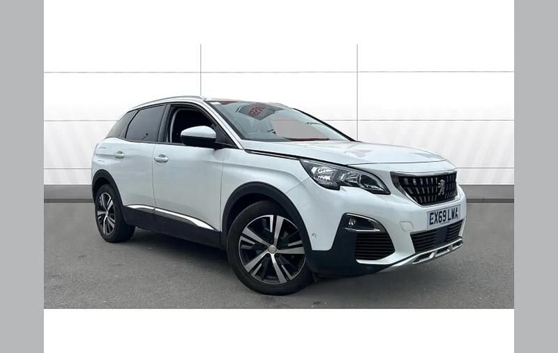 Used Peugeot 3008 Allure 131 HP (96 kW) 2019 White SUV