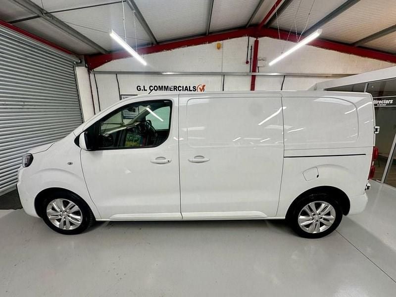 Used Peugeot Expert 180 HP (132 kW) 2020 White Van