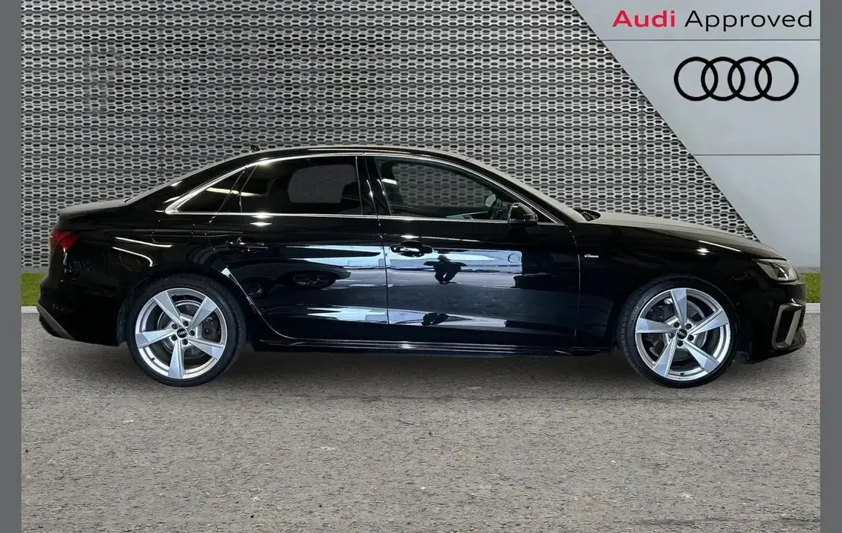 Used Audi A4 S-Line 147 HP (108 kW) 2022 Black Sedan