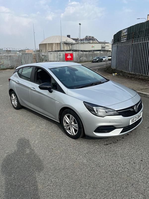 Used Vauxhall Astra Business Edition 2021 Silver Hatchback