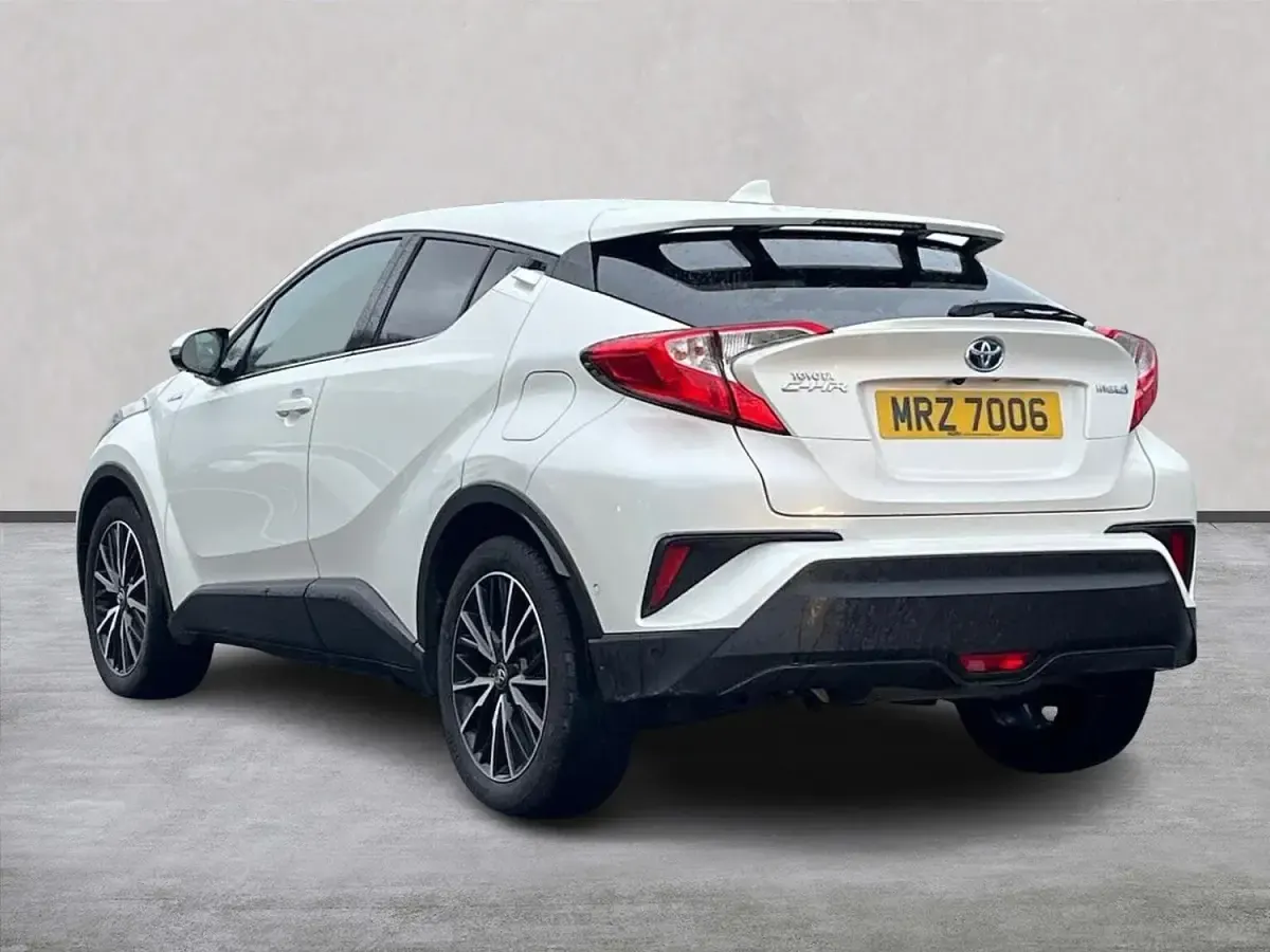 Usado Toyota C-HR 2017 Branco SUV
