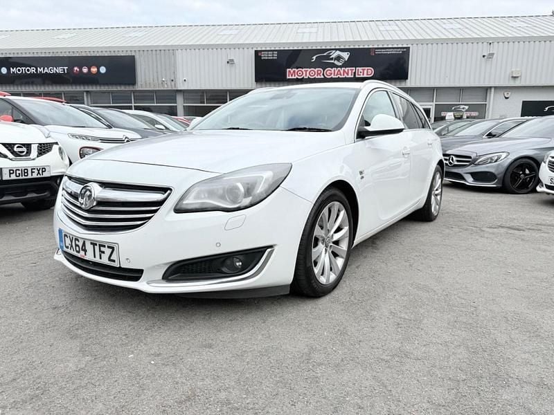 White Used 2014 Vauxhall Insignia Elite Estate | £3,950 (Fair price) - Image 1/4