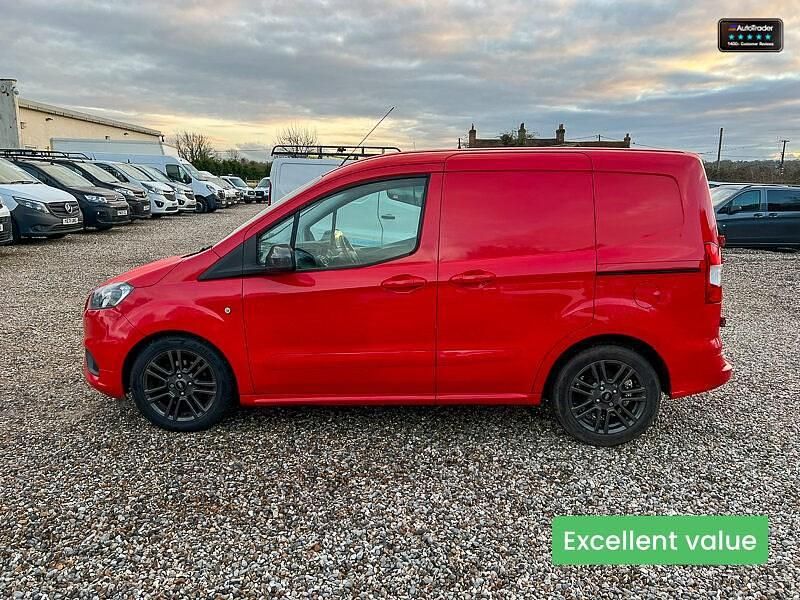 Used Ford Transit Sport 100 HP (73 kW) 2019 Red Van