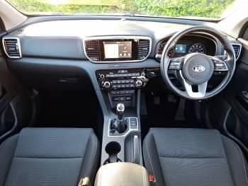 Usado Kia Sportage 130 HP (95 kW) 2019 Prateado SUV
