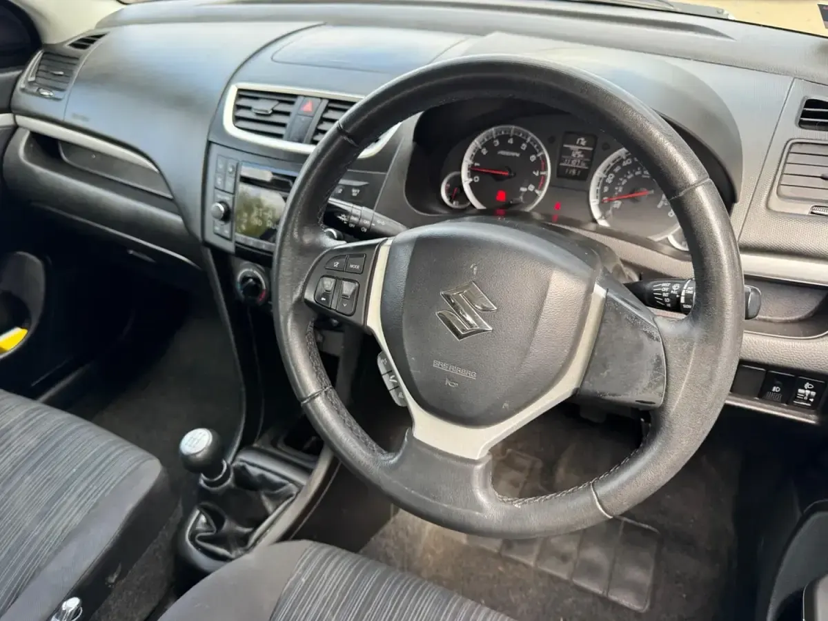 Used Suzuki Swift SZ3 2014 Silver Hatchback