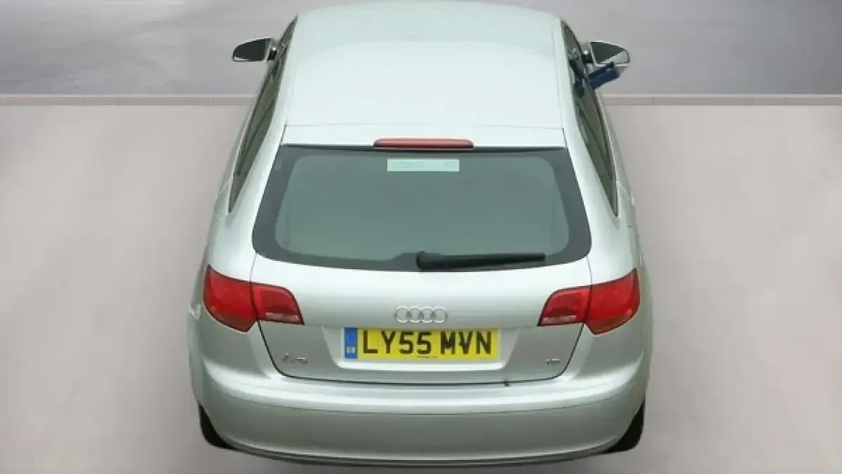 Used Audi A3 Sportback Performance 101 HP (74 kW) 2006 Silver Hatchback