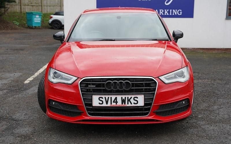 Used Audi A3 Sportback S-Line 184 HP (135 kW) 2014 Red Hatchback