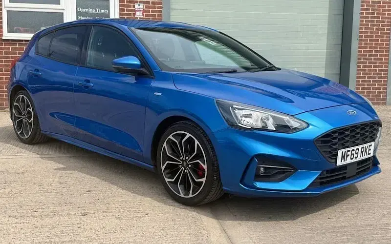 Used Ford Focus ST-Line X 125 HP (91 kW) 2019 Blue Hatchback