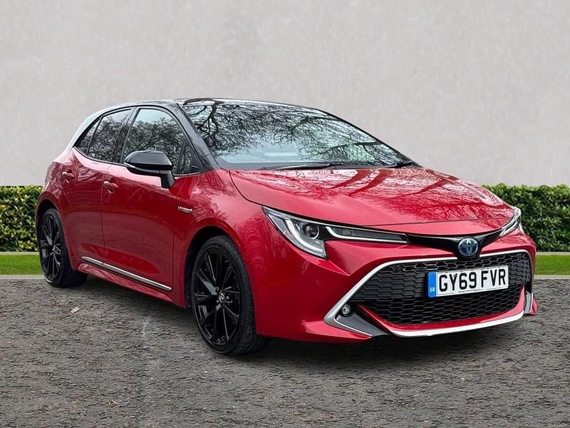 Used Toyota Corolla 2019 Red/black Hatchback