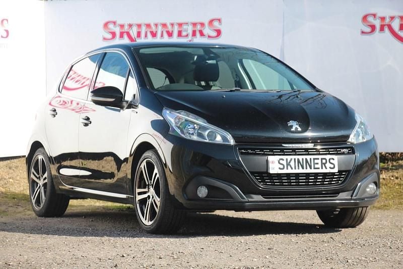 Used Peugeot 208 GT-line 110 HP (80 kW) 2019 Black Hatchback