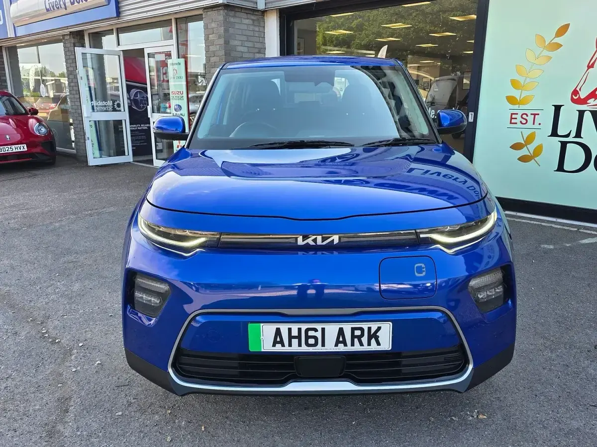 Used Kia Soul Urban 136 HP (100 kW) 2024 Blue SUV