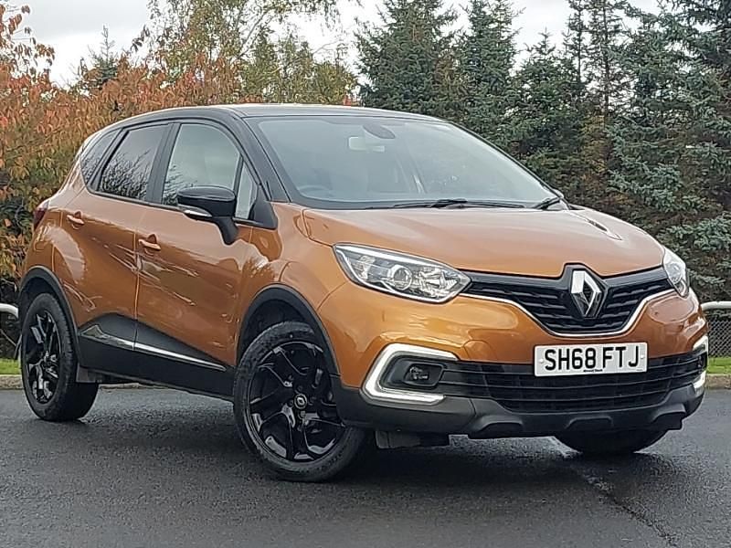 Orange Used 2018 Renault Captur Iconic SUV | £9,298 (Fair price) - Image 1/4