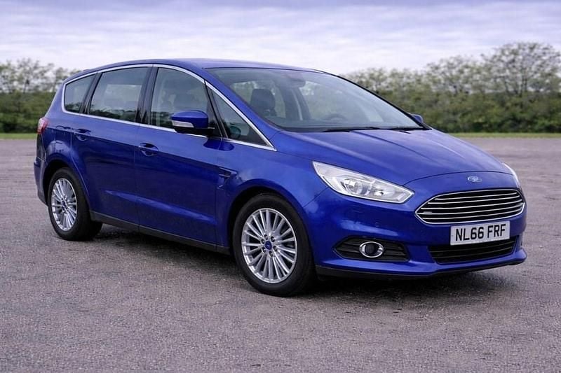 Used Ford S-MAX Zetec 160 HP (117 kW) 2017 Blue MPV