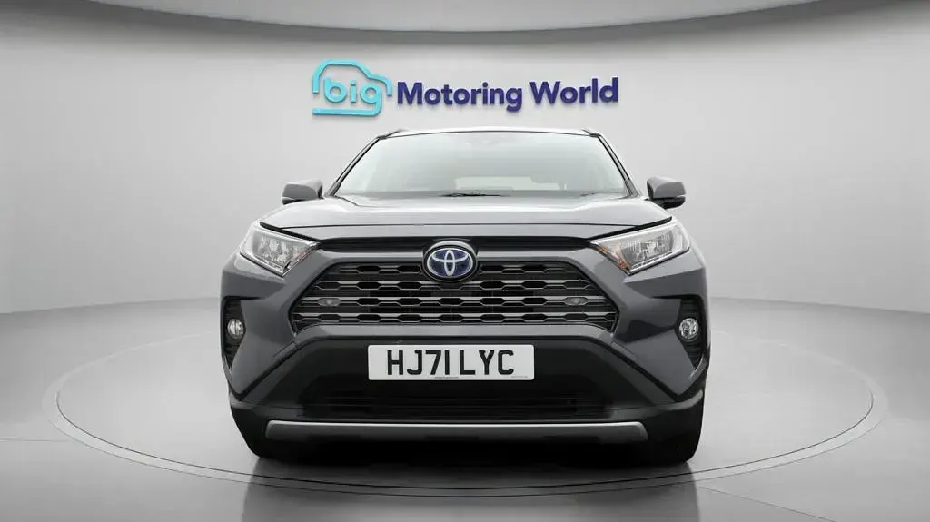 Used Toyota RAV4 Hybrid Design 219 HP (161 kW) 2021 Grey SUV