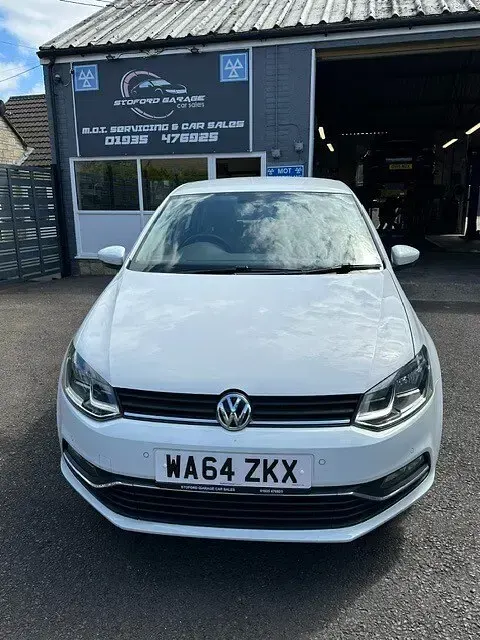 Used VW Polo SE 2014 White Hatchback
