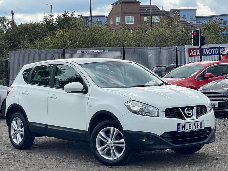 White Used 2012 Nissan Qashqai Acenta SUV | £2,495 (Fair price) - Image 1/4