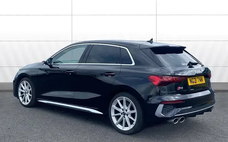 Usado Audi S3 Sportback 310 HP (228 kW) 2023 Citadino