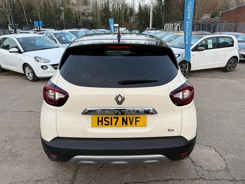 Usado Renault Captur Dynamique 90 HP (66 kW) 2017 Bege SUV